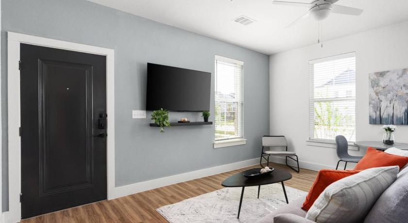 오스틴 (TX) Luxury Stay 1B 1B w Gym, Pool, Shops Nearby 4성급 숙소 스위트룸