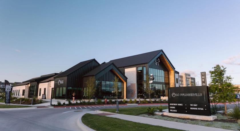 오스틴 (TX) Luxury Stay 1B 1B w Gym, Pool, Shops Nearby 4성급 숙소 스위트룸