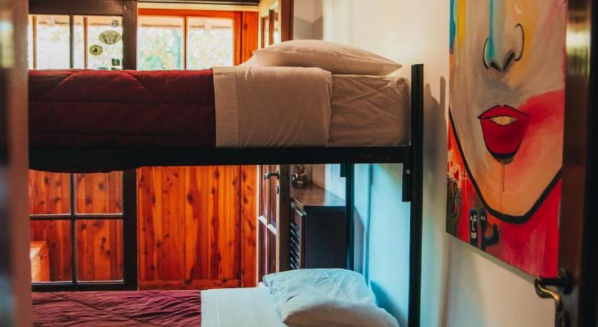 Az egyszemélyes ágy egy vegyes hálóteremben található. (Single Bed in Mixed Dormitory Room) fotója 2