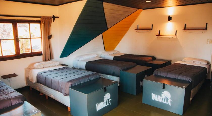 Ágy egy 8 ágyas hálóteremben (Bed in 8-Bed Dormitory Room) fotója 2