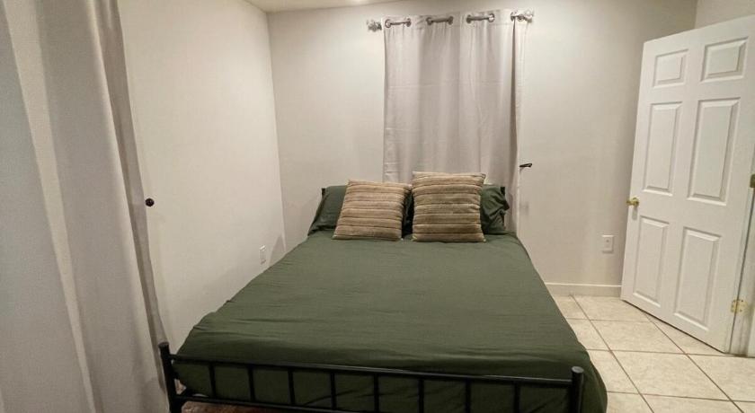 Spartanburg (SC) Carolina Cottage 4-Star Accommodation view