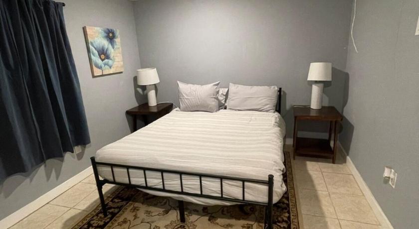 Spartanburg (SC) Carolina Cottage 4-Star Accommodation suite