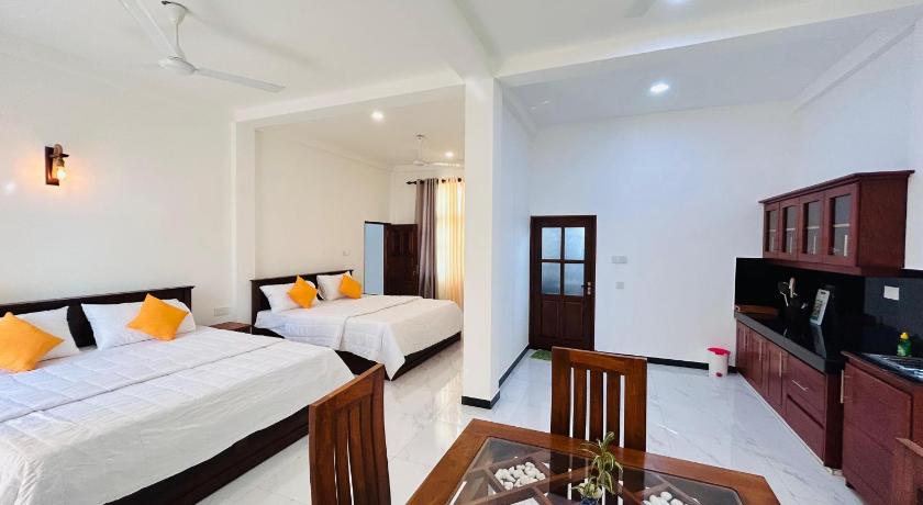 Sun Rusiru villa - image 3