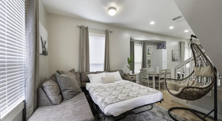 Fort Worth 4 Queen Beds High Speed Wifi Private Parking 4-Star Accommodation suite