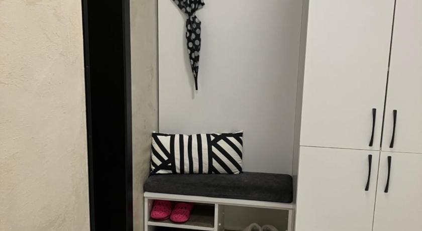 JOY APARTMENT BURGAS CENTER PRIVATE PARKING - image 35