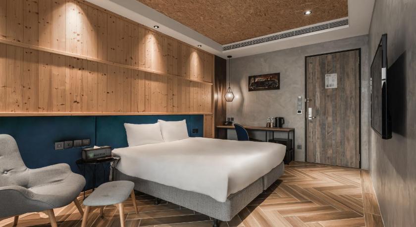 Image of Deluxe Double Room 13