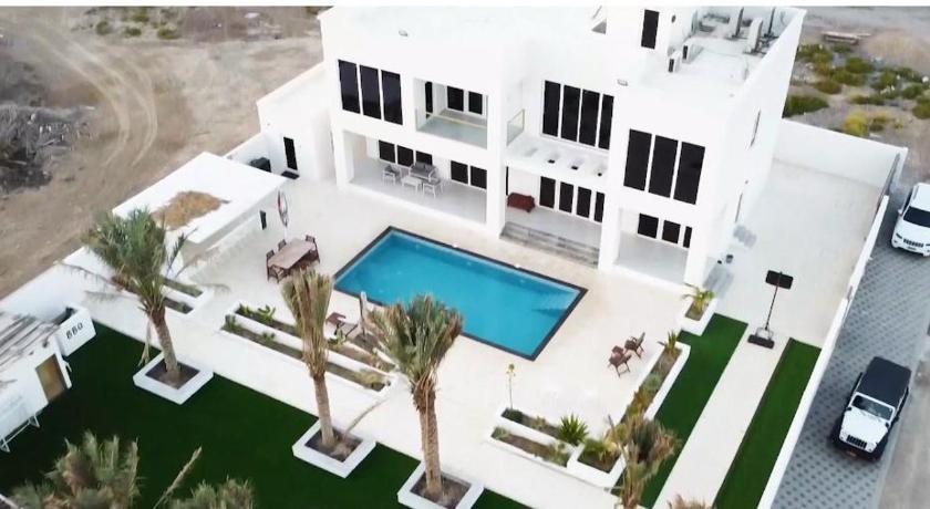 Rumays House, Barka