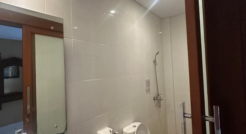 Gora Beach Inn - image 29