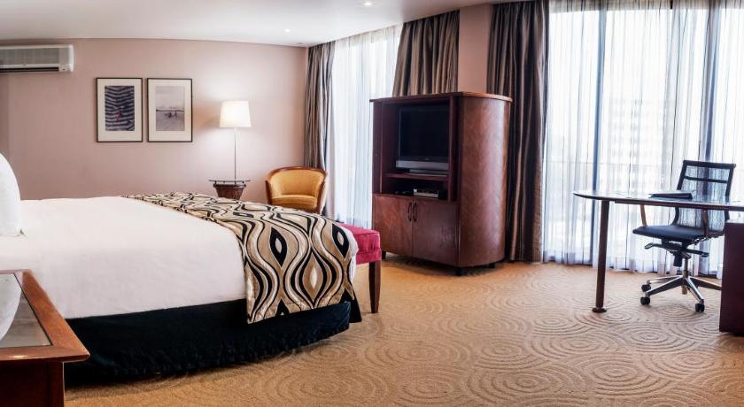 รูปของPresidential Suite - Non Smoking 0