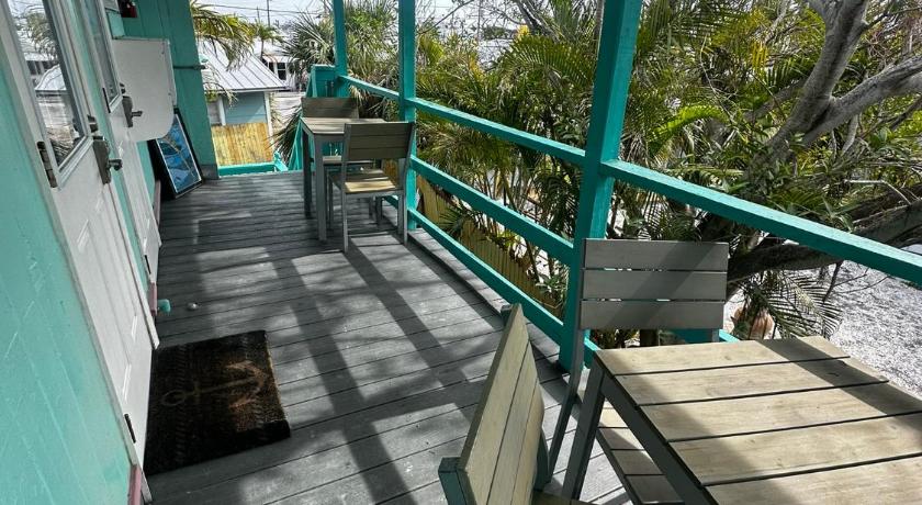 Anna Maria (FL) Playa Esmeralda suite 3 3-Star Accommodation restaurant