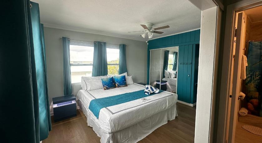 Anna Maria (FL) Playa Esmeralda suite 3 3-Star Accommodation pool
