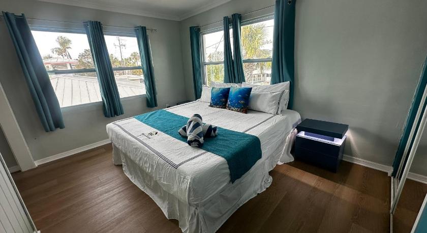 Anna Maria (FL) Playa Esmeralda suite 3 3-Star Accommodation suite
