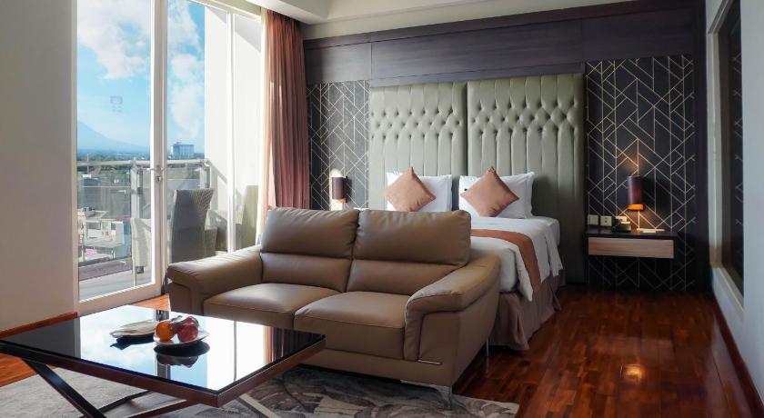 Image of Executive Suite 3