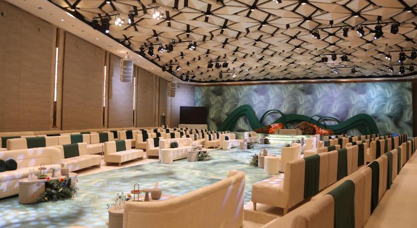 クウェートシティ Ray Hotel 4つ星 ホテル レストラン