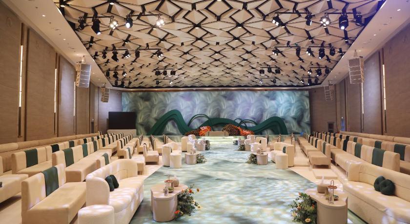 クウェートシティ Ray Hotel 4つ星 ホテル 施設