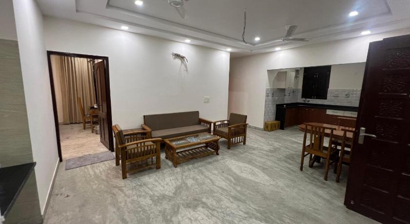 Hotel Suryavanshi Palace - image 4