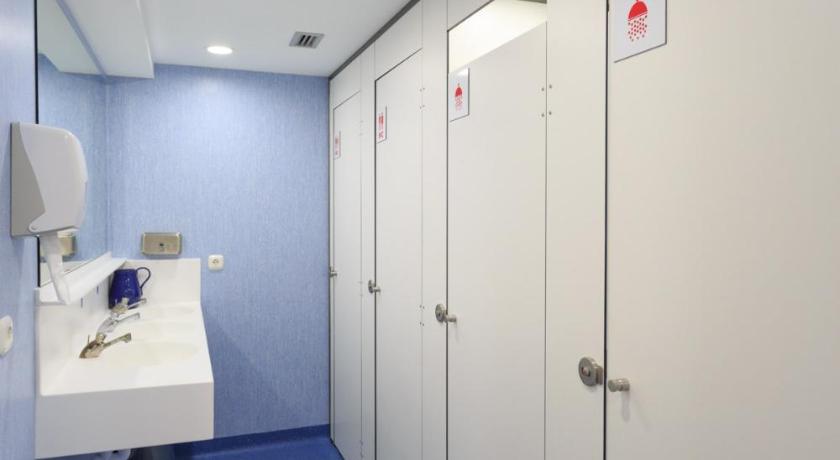 Albergue de Pamplona-Irunako photo