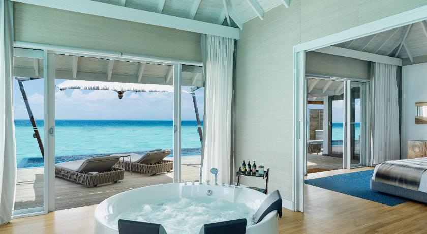 Niva Velassaru Maldives - image 15