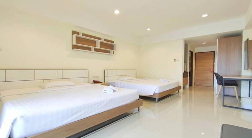 รูปของดีลักซ์ เตียงแฝด (Deluxe Twin Room) 0