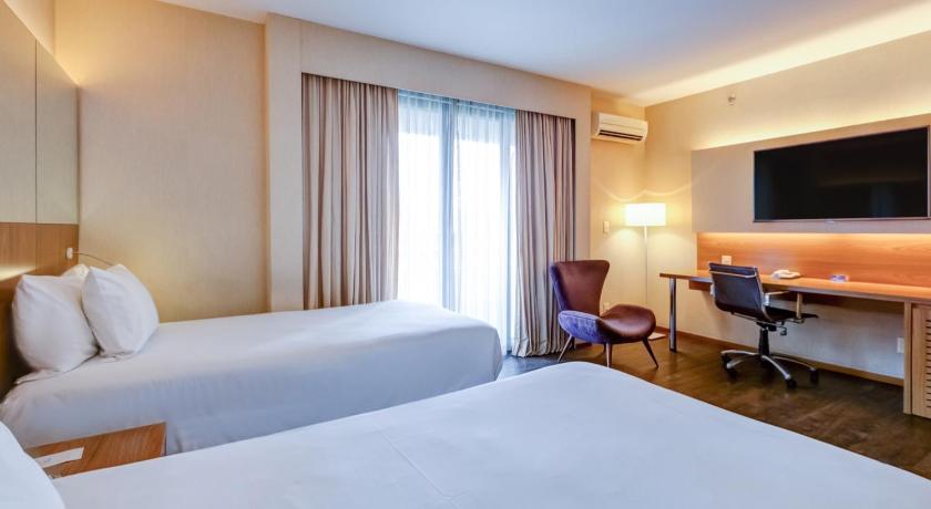 Image of Superior Room 10