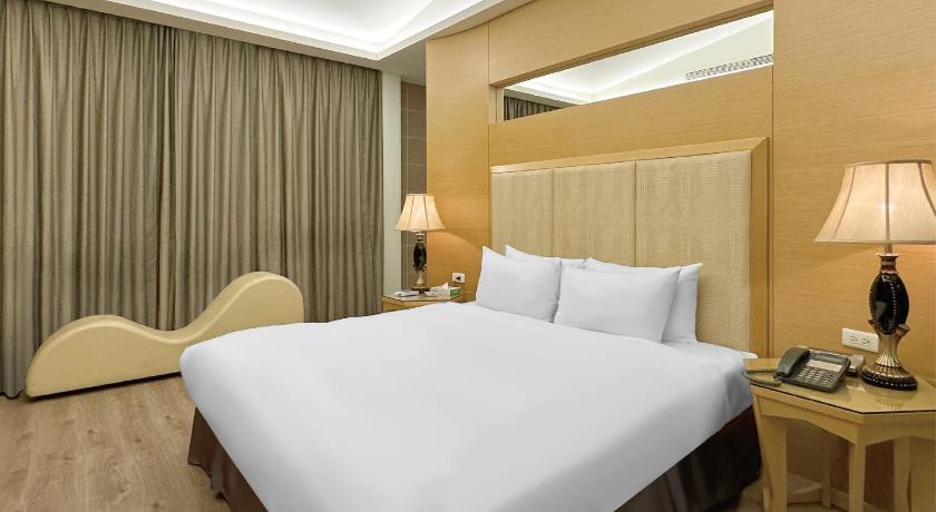 Image of Deluxe Double Room 10