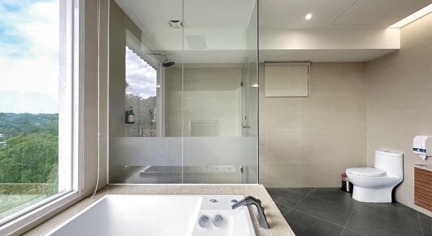Image of Double Room with Mountain View 11
