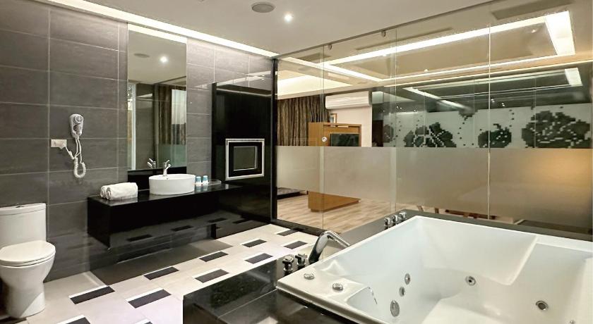 Image of Double Room with Mountain View 4