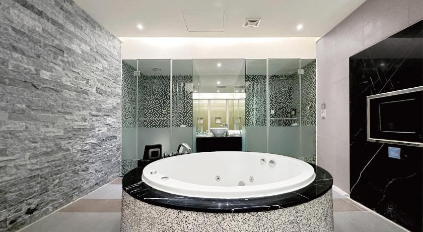 Image of Double Room with Mountain View 10