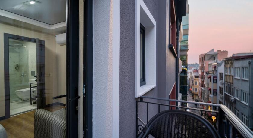 ROBİN HOTEL - image 13