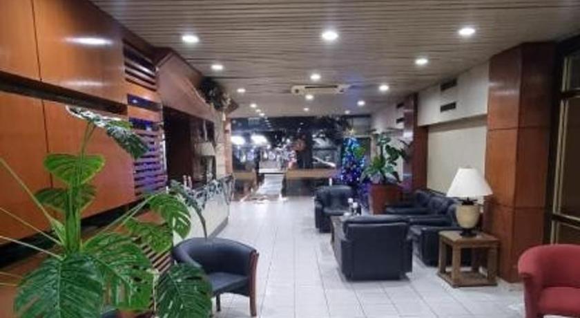 トゥクマン Hotel Presidente 4つ星 ホテル プール