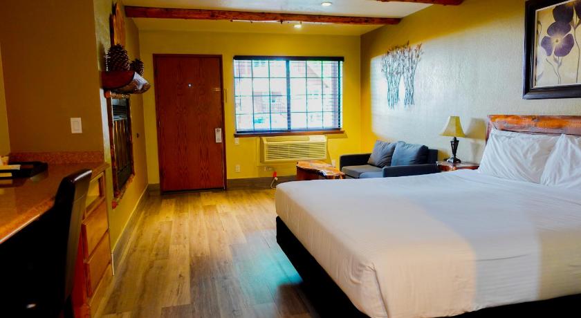 크레스트라인 (CA) Sleepy Hollow Cabins and Hotel 4성급 숙소 스위트룸