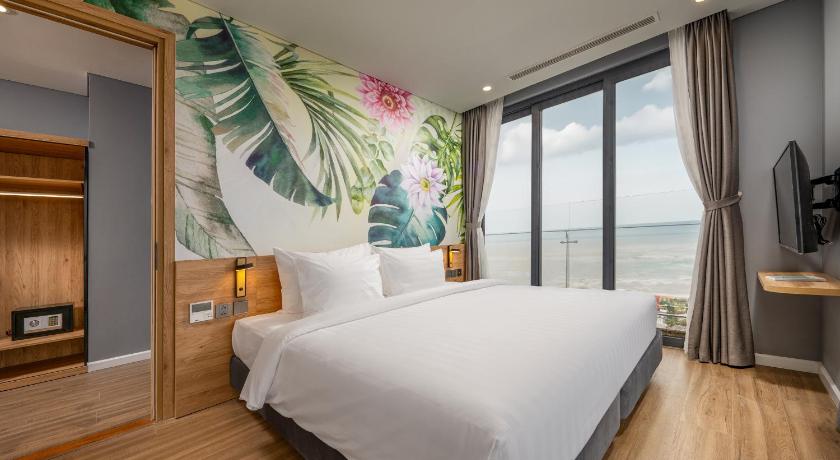 Image of Premier King Room 1
