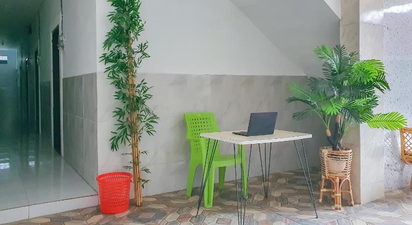 Urbanview Aurel House Cirebon – Cirebon, OH