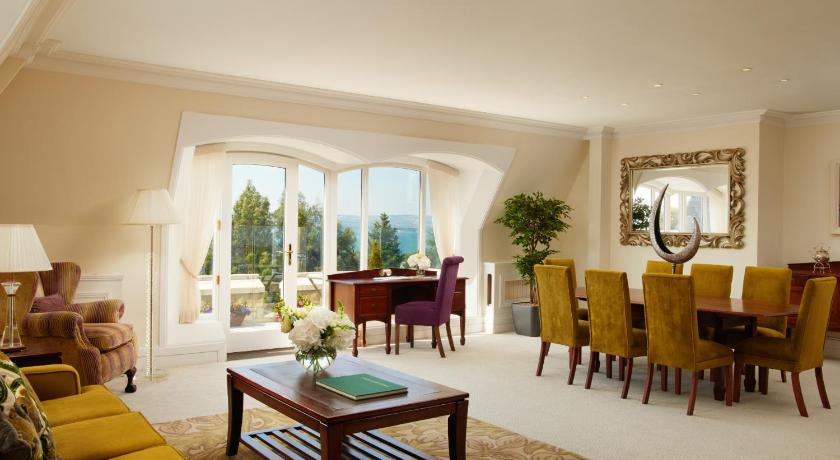 Image of King Suite with Balcony 4