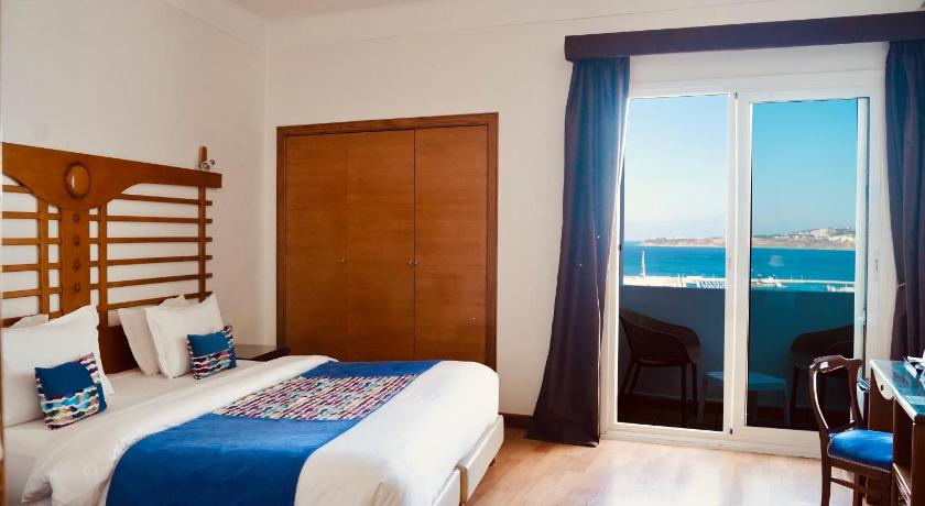 Image of Deluxe Double Room with Sea View 0