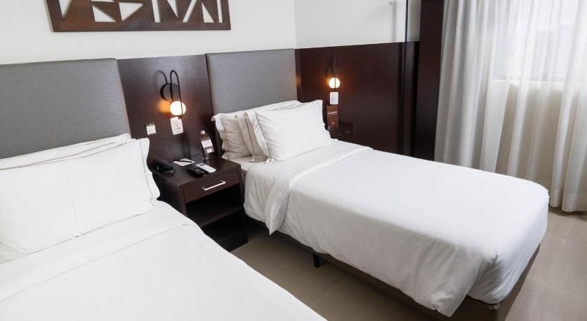 Image of Superior Twin Room 0