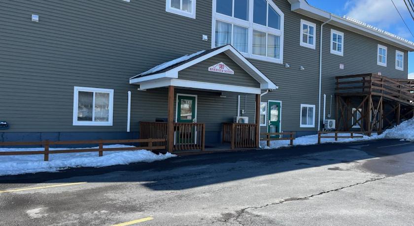 Riverview Suites