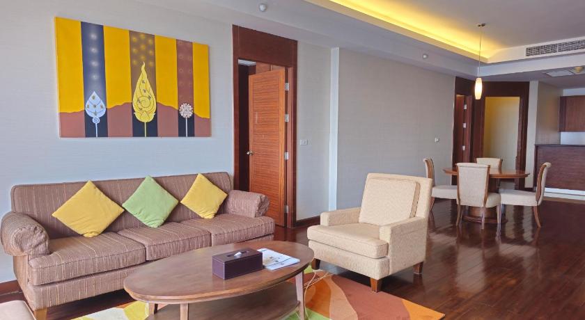 Image of One-Bedroom Premier 7