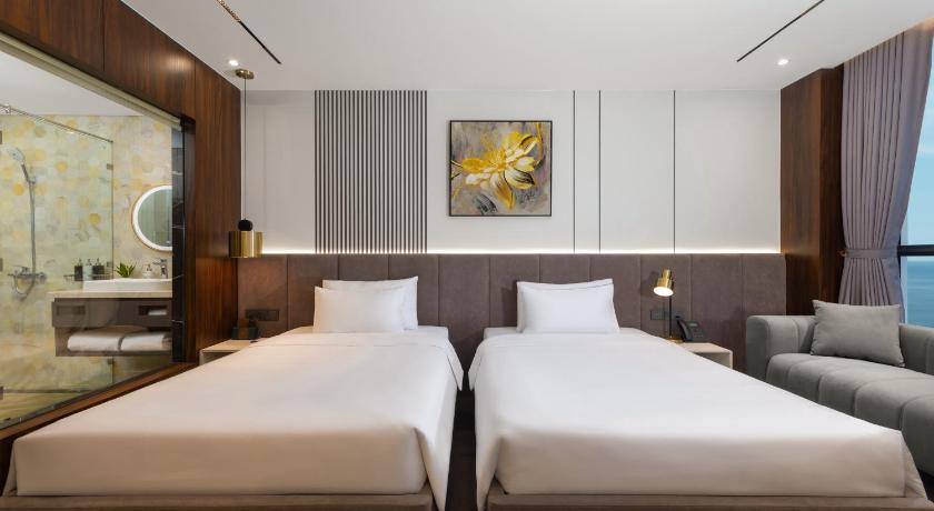 Bild von: Deluxe Zweibettzimmer mit seitlichem Meerblick (Deluxe Twin Partial Sea View) 5
