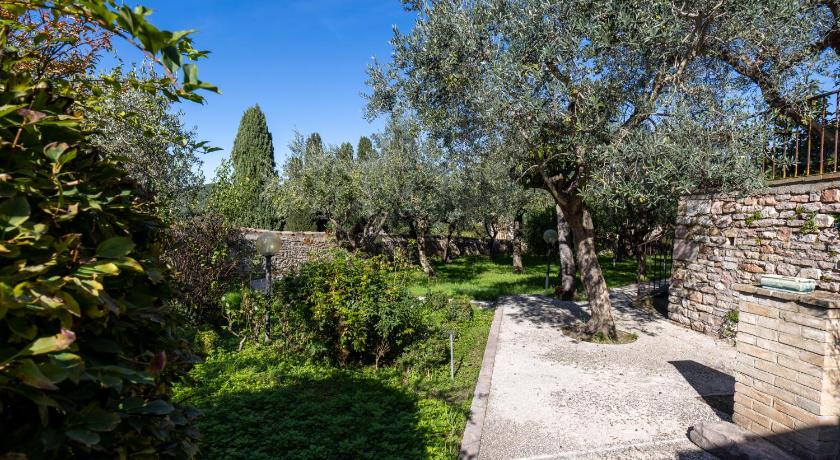 Assisi Hotel Monastero Sant'Andrea 2-Star Hotel pool