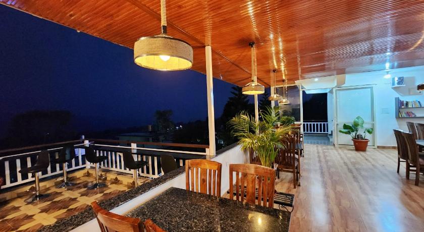 Dorjee House & Rooftop Cafe photo 2
