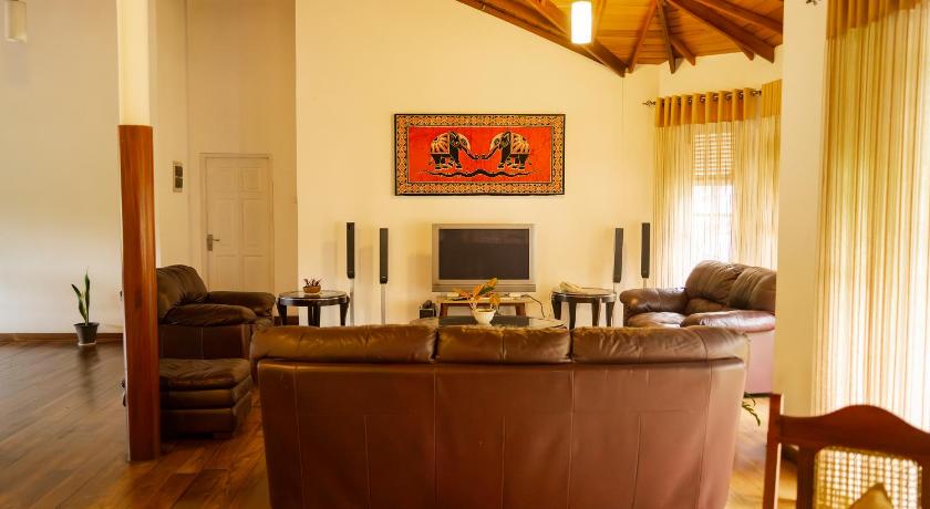 deer hill rest - image 13