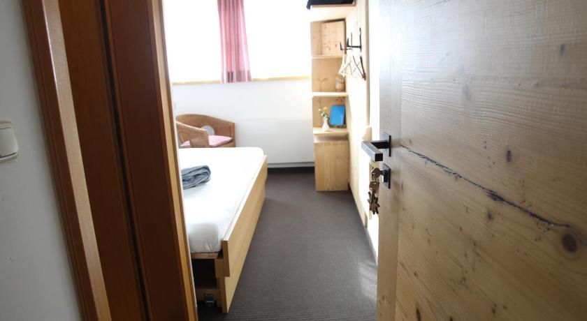 Image of Budget Double Room 1