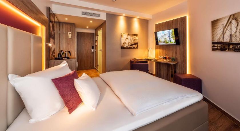 哈恩 Best Western Plus Hotel Stadtquartier Haan 4星级 酒店 套房