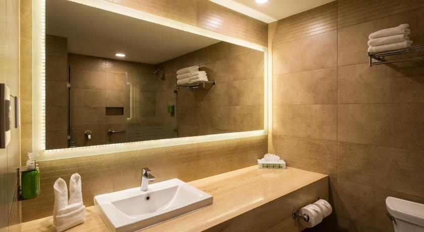 Image of 2 Double Suite 16
