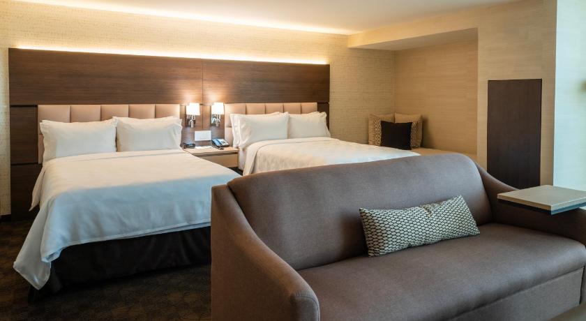 Image of 2 Double Suite 4