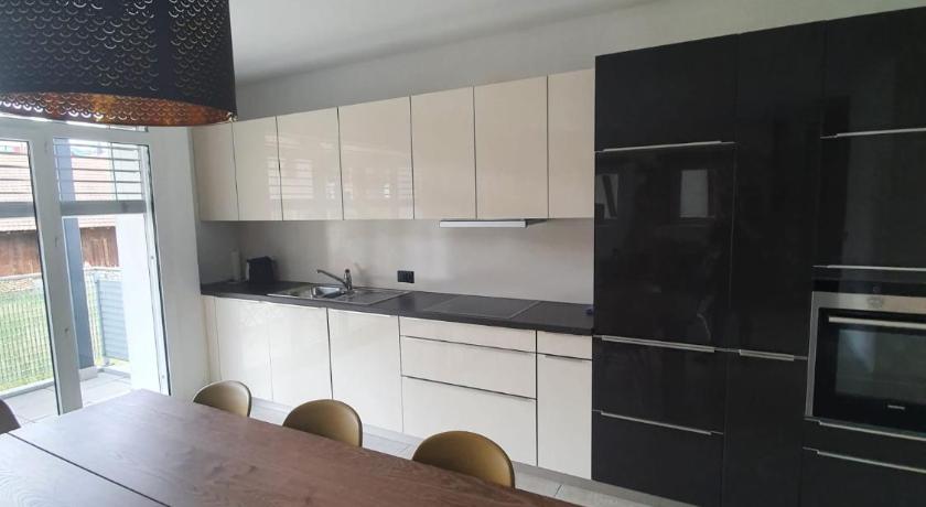 布鲁格 Hotel zum Hirschen 2星级 酒店 景观