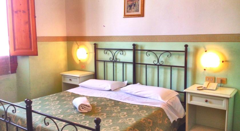 Image of Double or Twin Room 13