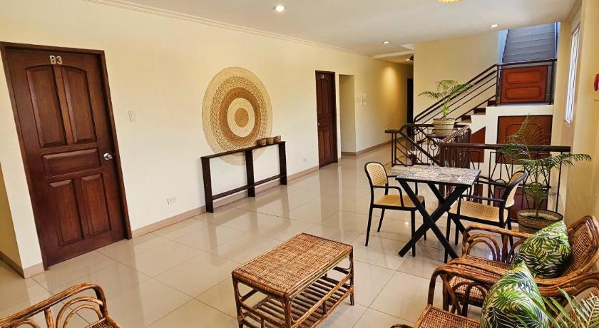 Adlaw Inn - image 2
