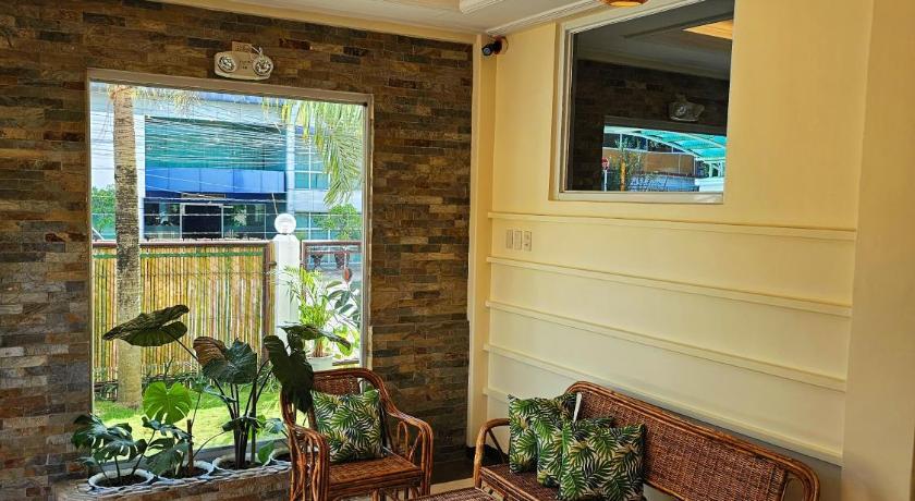 Adlaw Inn - image 5